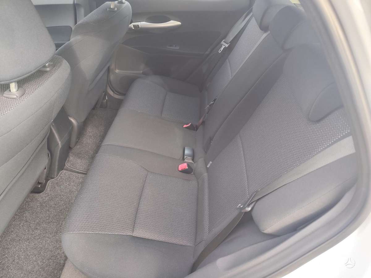 Toyota Auris - 11