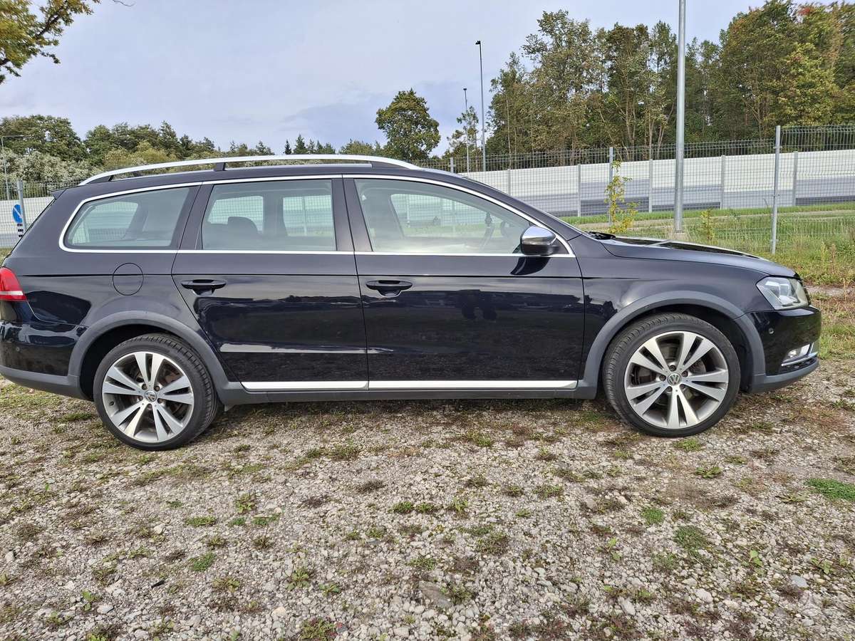 Volkswagen Passat Alltrack - 3