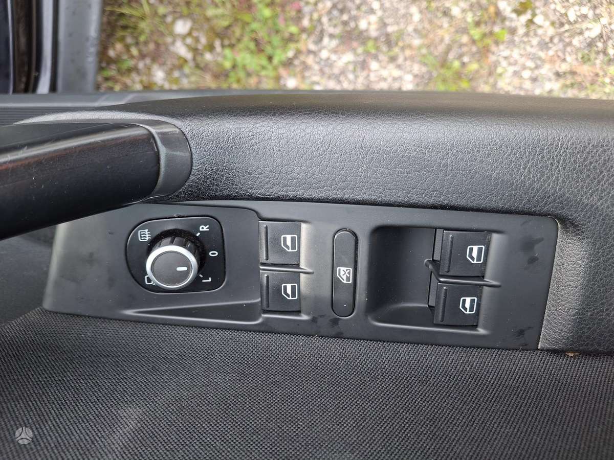 Volkswagen Passat Alltrack - 9