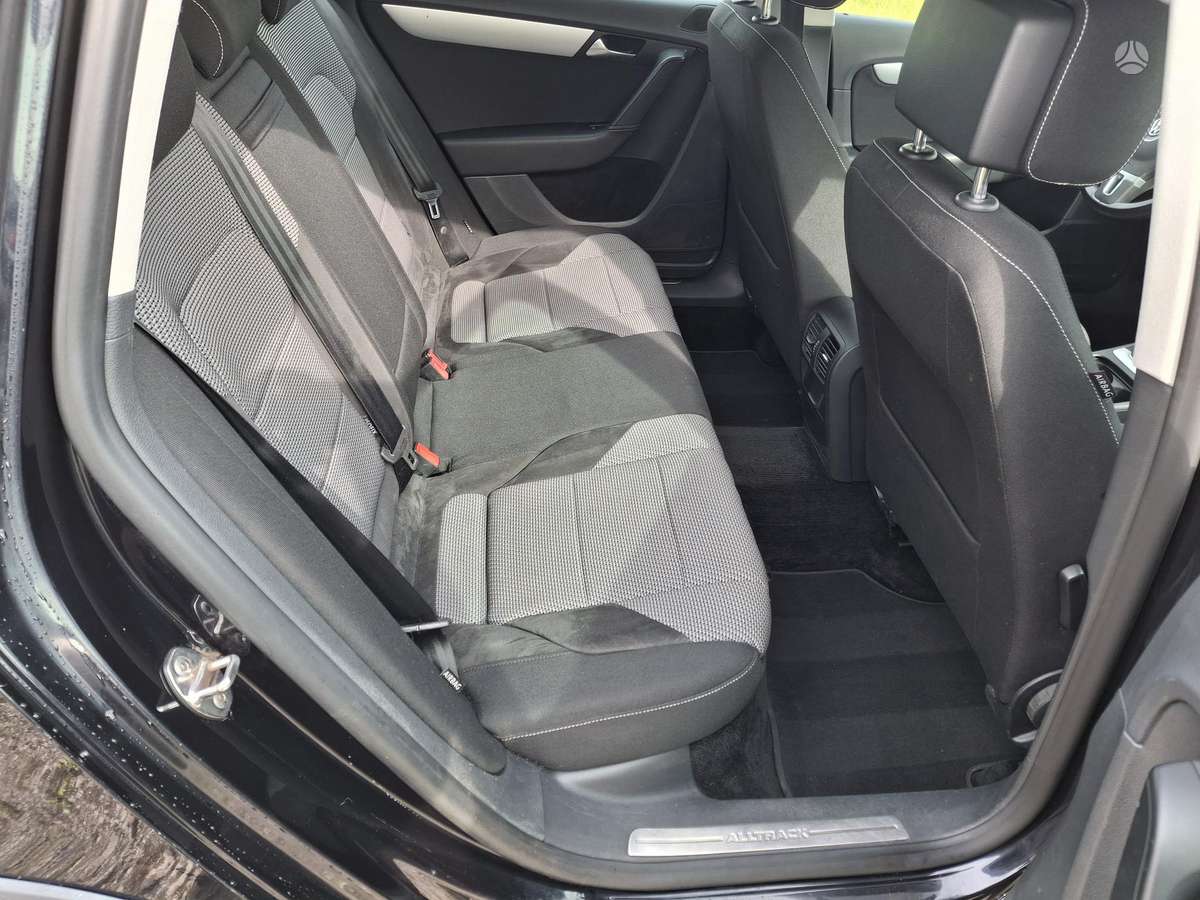 Volkswagen Passat Alltrack - 11