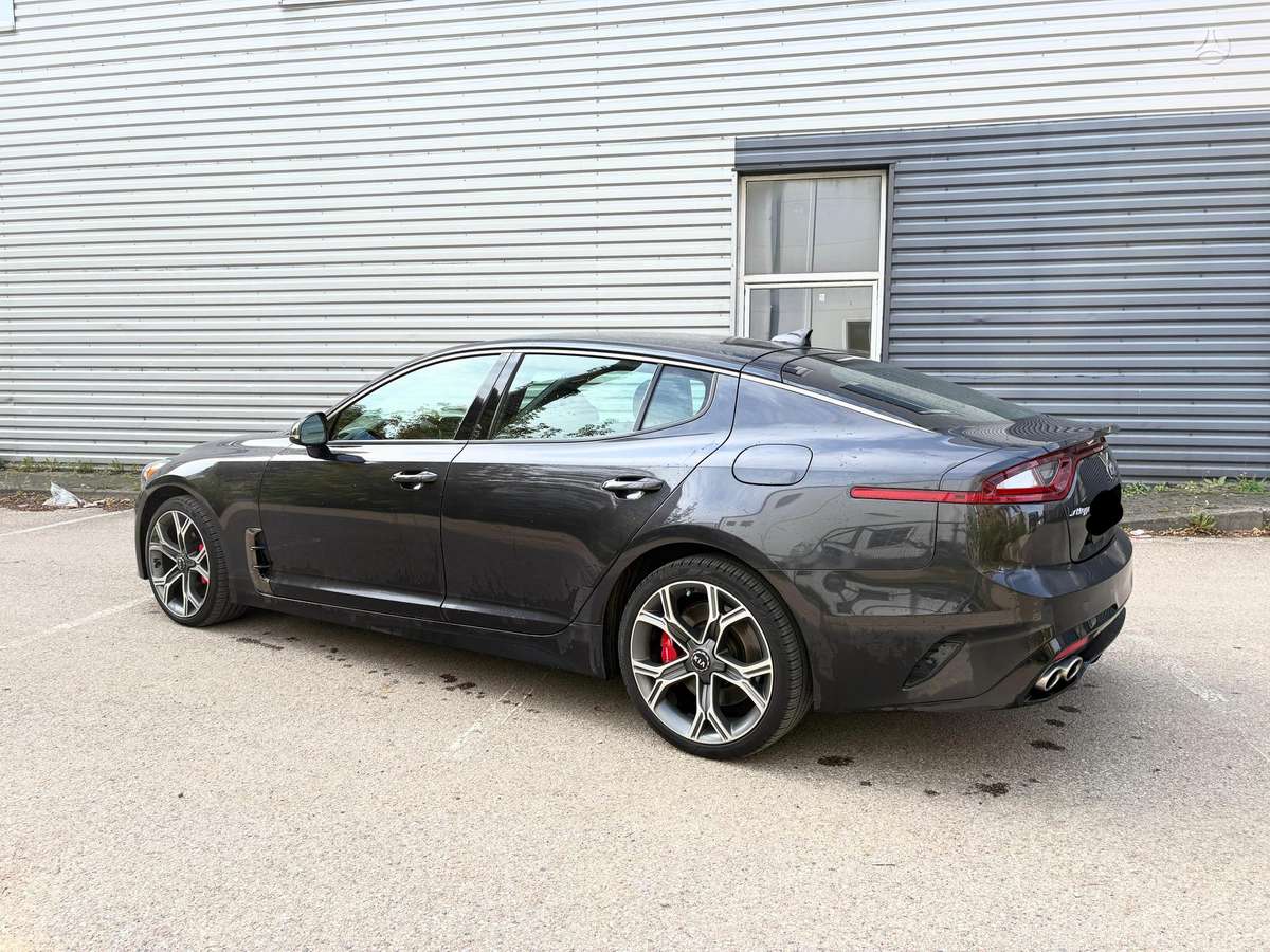 Kia Stinger, 3.3 l., Седан