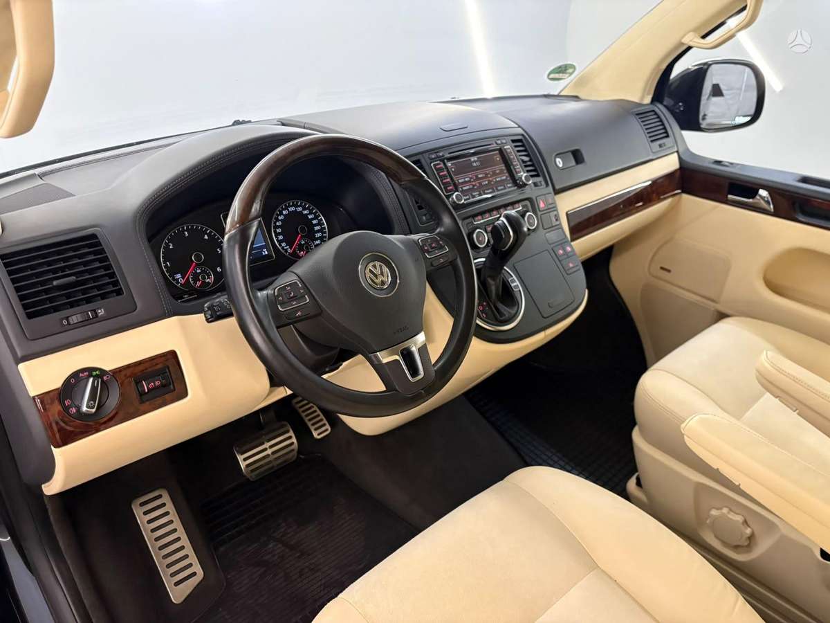 Volkswagen Multivan, 2.0 l., mpv / minivan