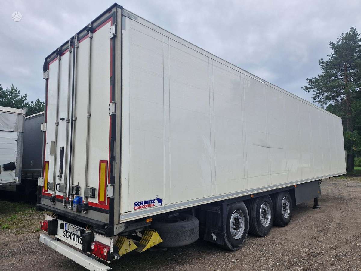 Schmitz ThermoKing SLX300 7 cm, refrigerated