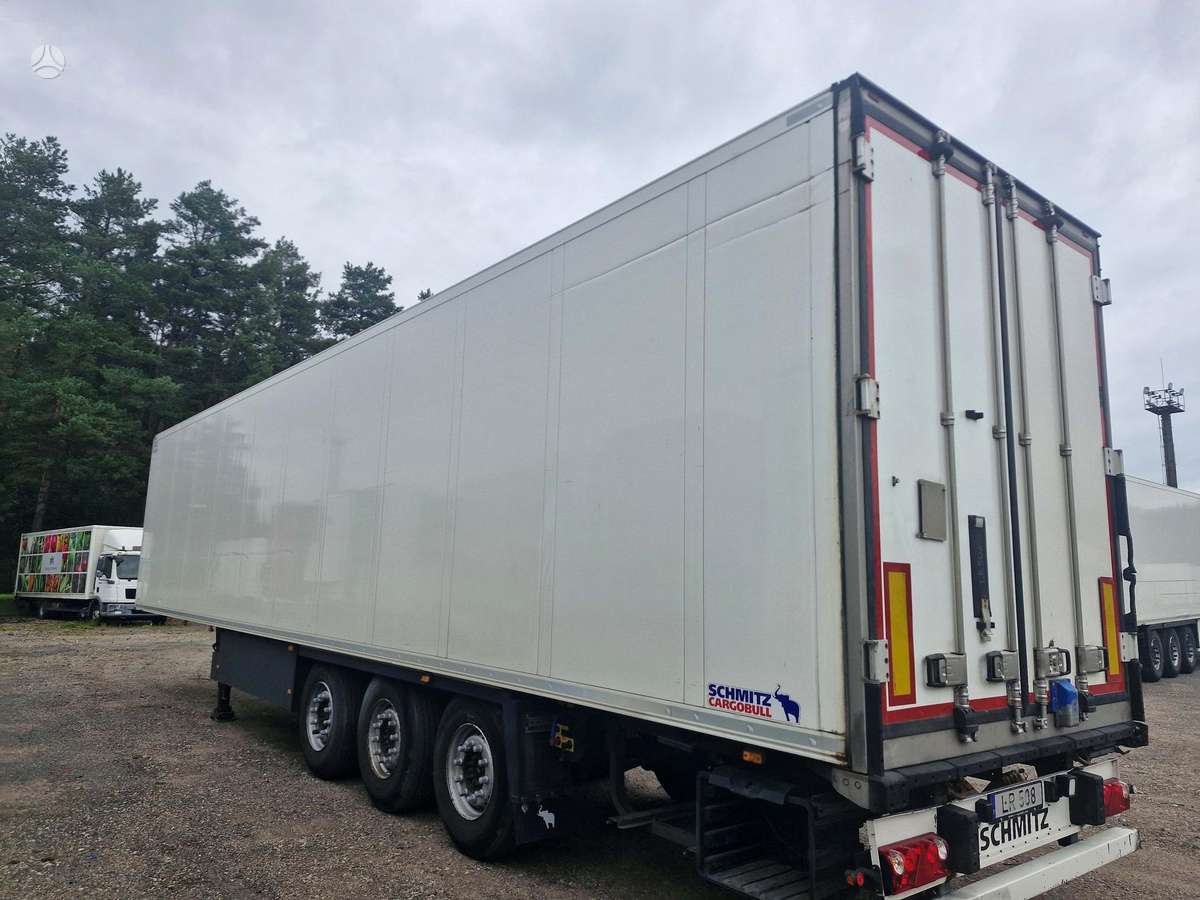 Schmitz ThermoKing SLX300 7 cm, refrigerated