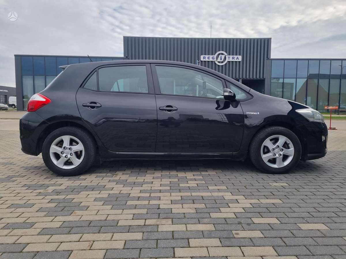 Toyota Auris - 7
