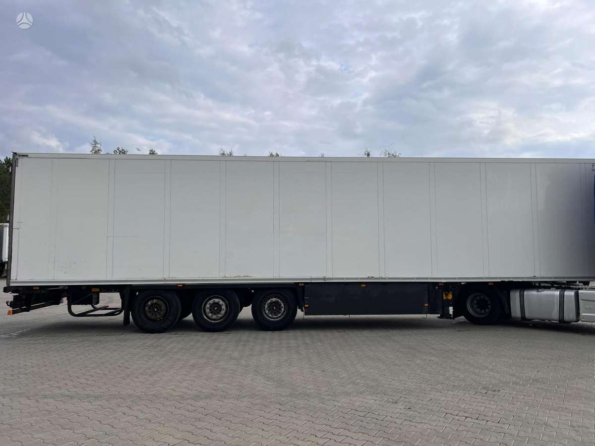 Schmitz SKO 24/L 13.4 FP 60 COOL, рефрижераторы