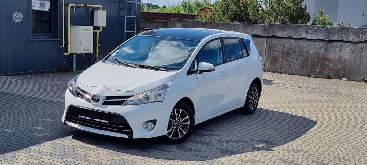 Toyota Verso - 9