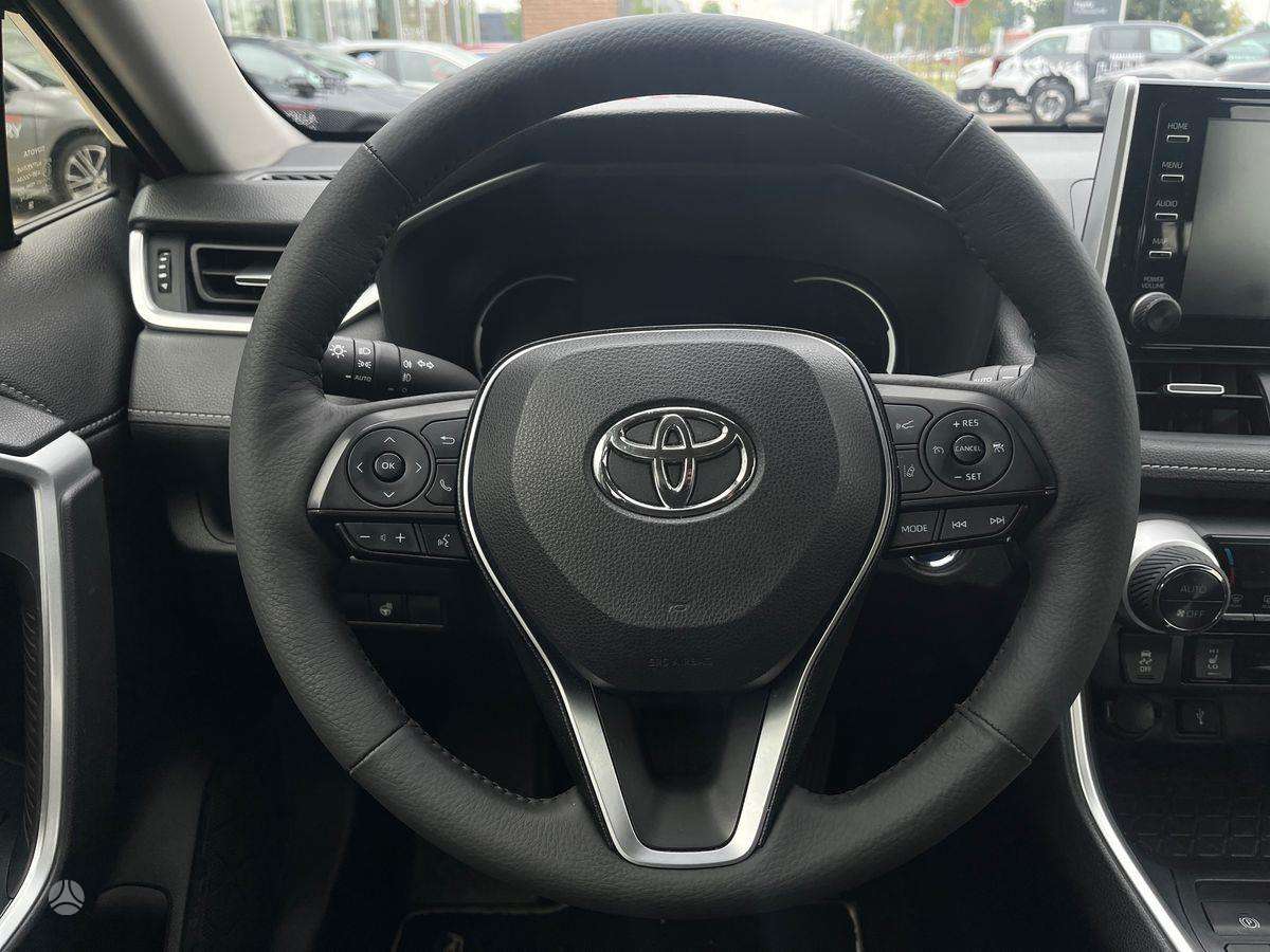 Toyota RAV4 - 12