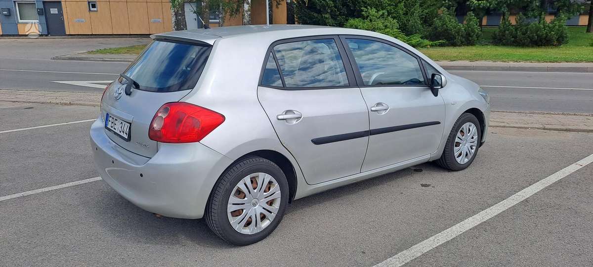 Toyota Auris - 7