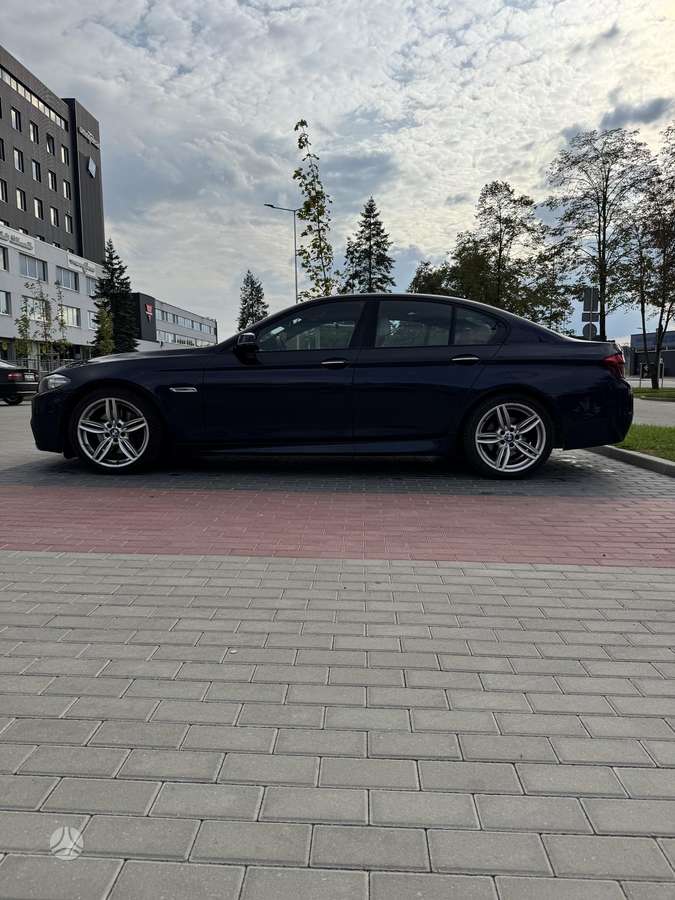 BMW 535, 3.0 l., Седан