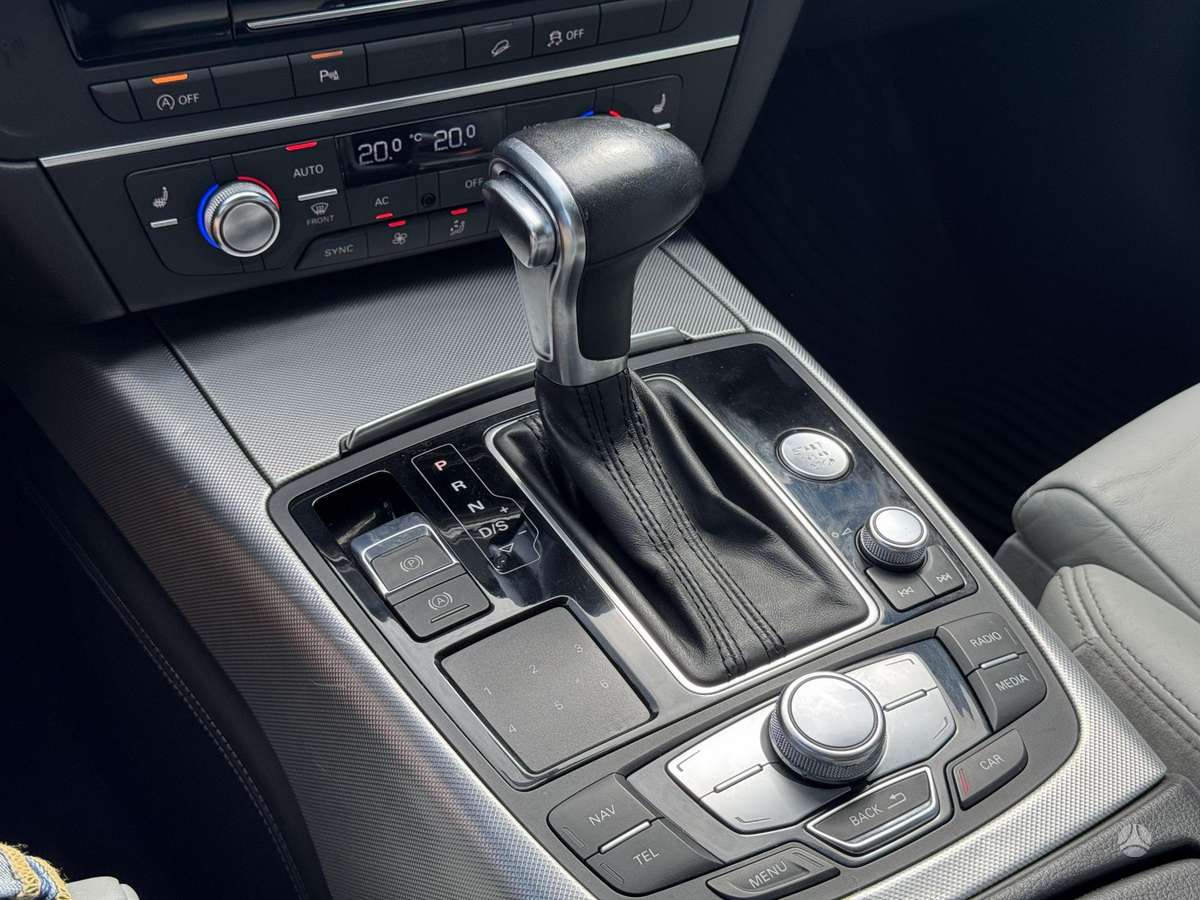 Audi A6 allroad, 3.0 l., Универсал