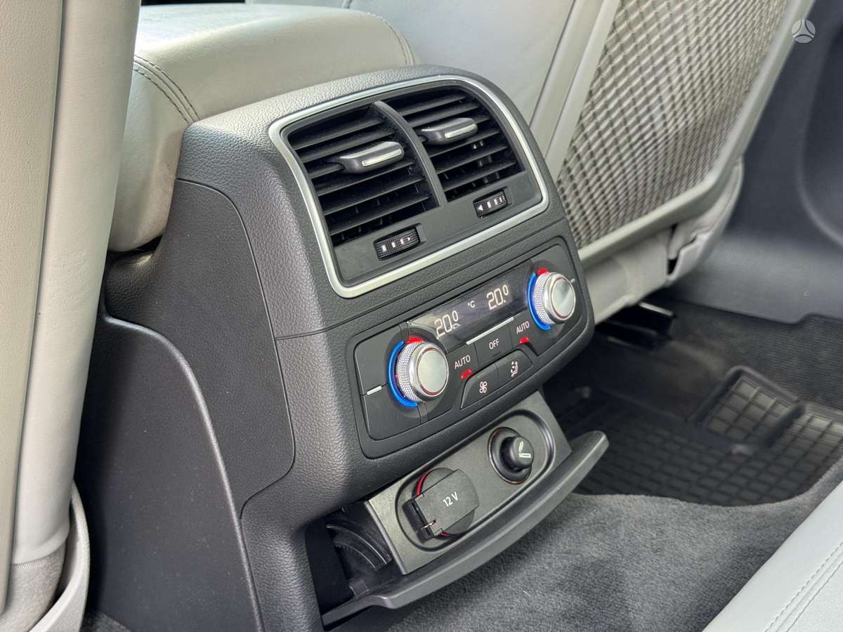 Audi A6 allroad, 3.0 l., Универсал