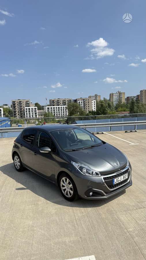 Peugeot 208, 1.2 l., Хэтчбек