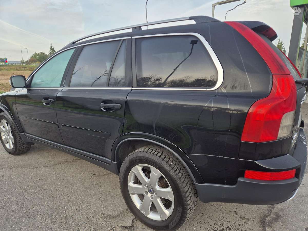 Volvo XC90 - 2