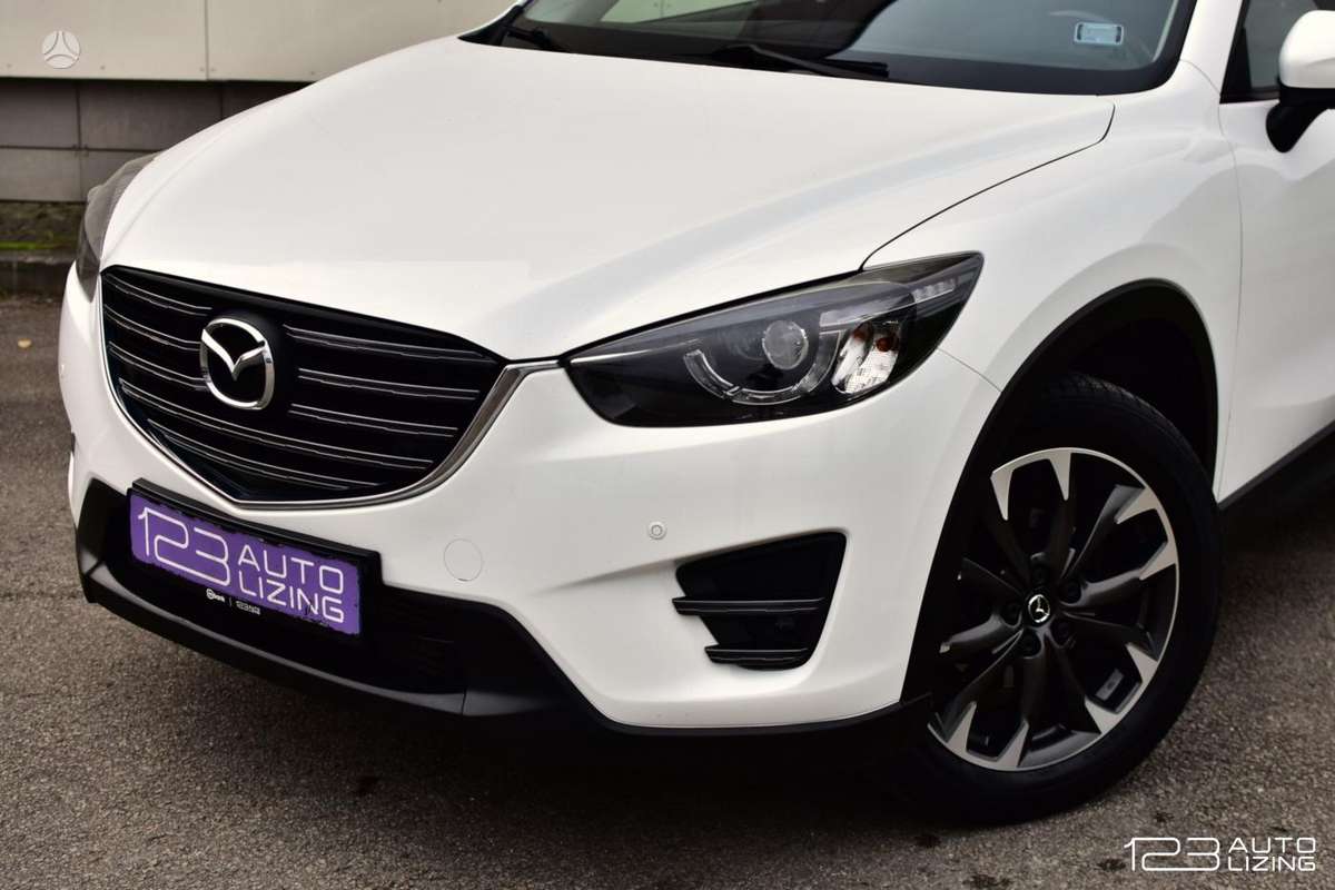 Mazda CX-5, 2.2 l., off-road / crossover