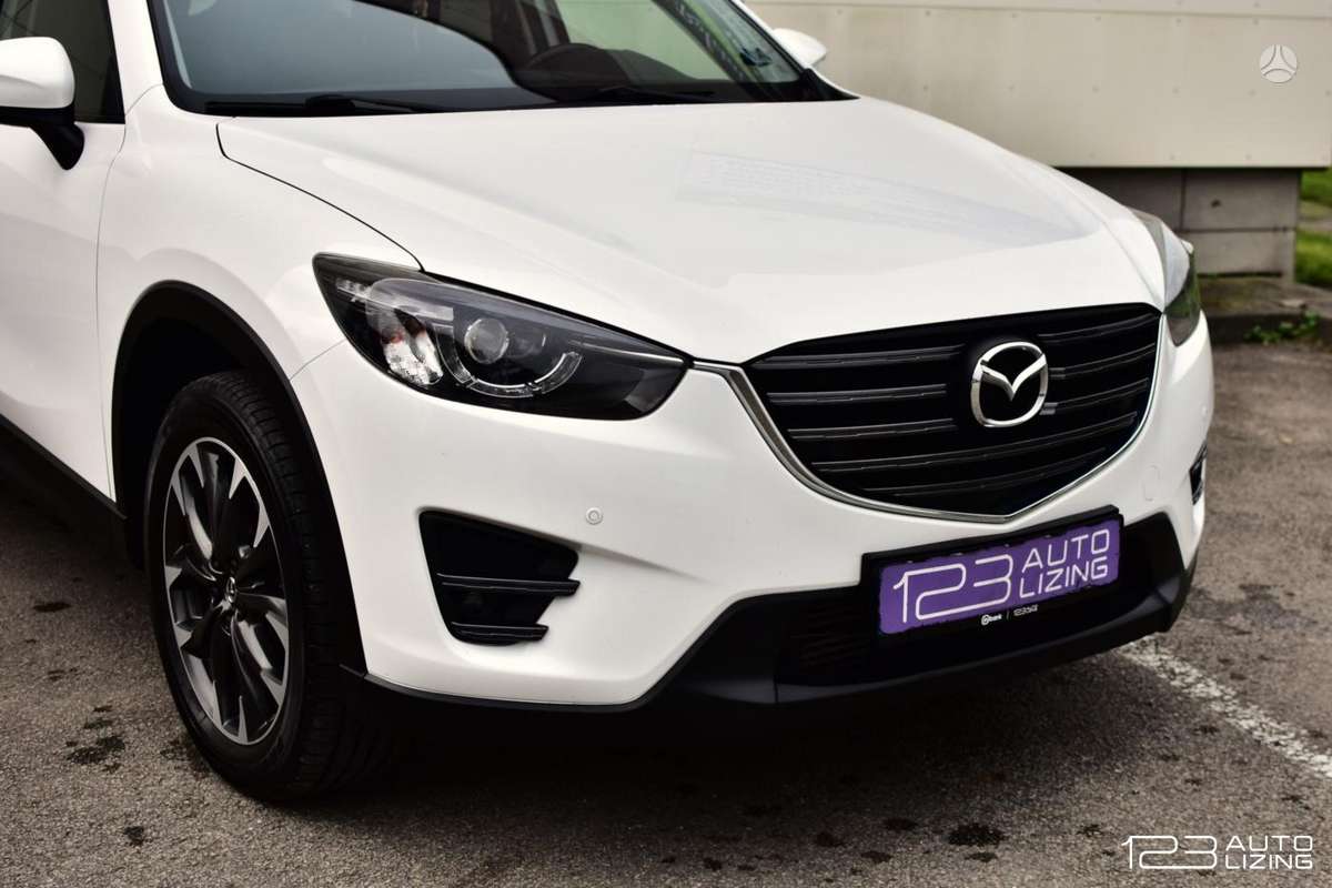 Mazda CX-5, 2.2 l., off-road / crossover