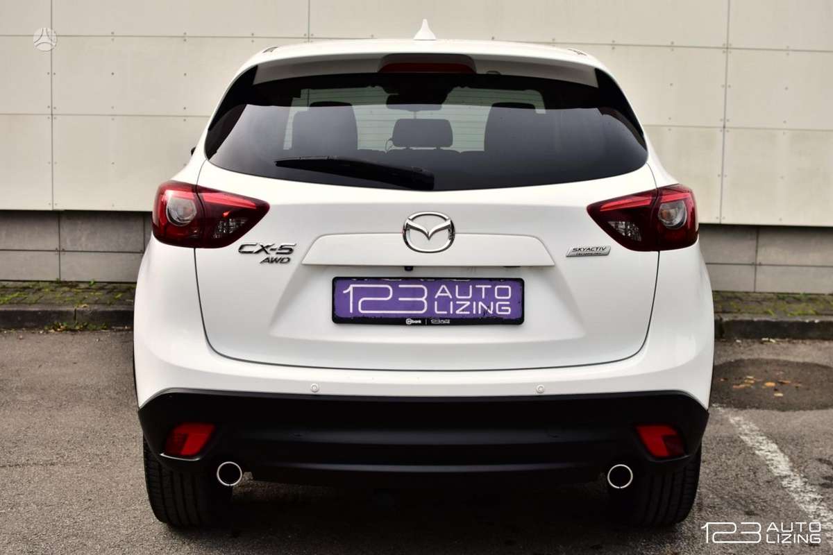 Mazda CX-5, 2.2 l., off-road / crossover