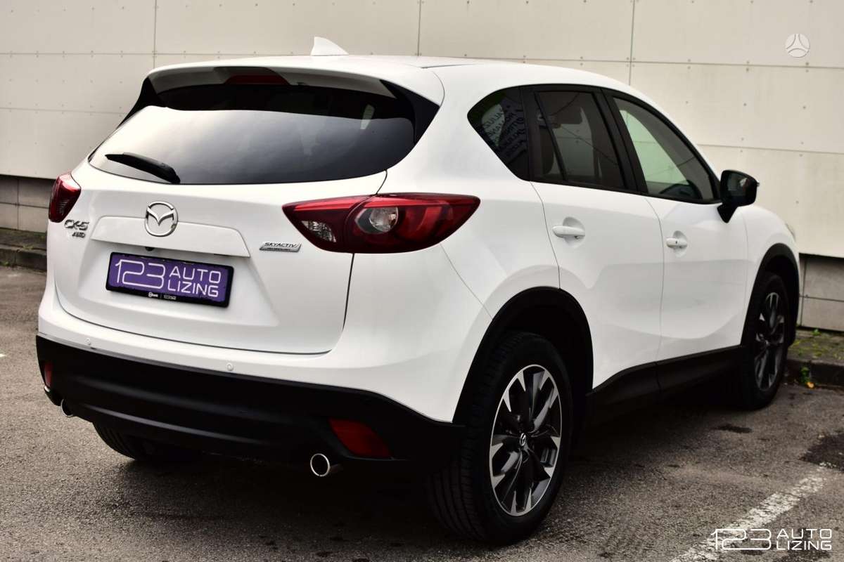 Mazda CX-5, 2.2 l., off-road / crossover