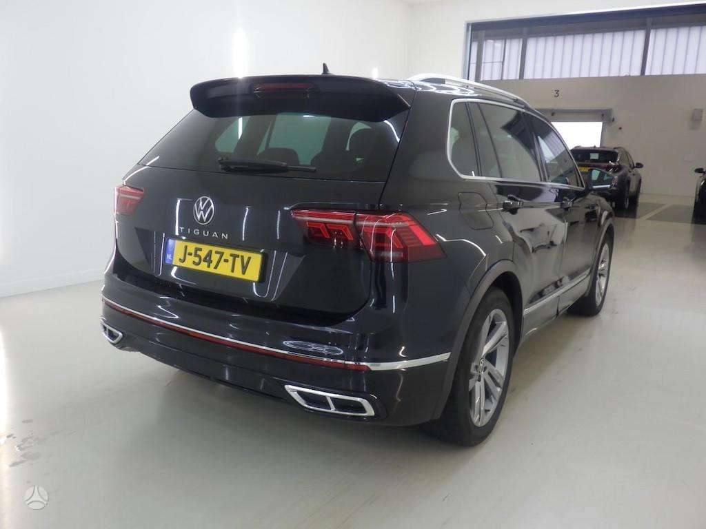 Volkswagen Tiguan - 3