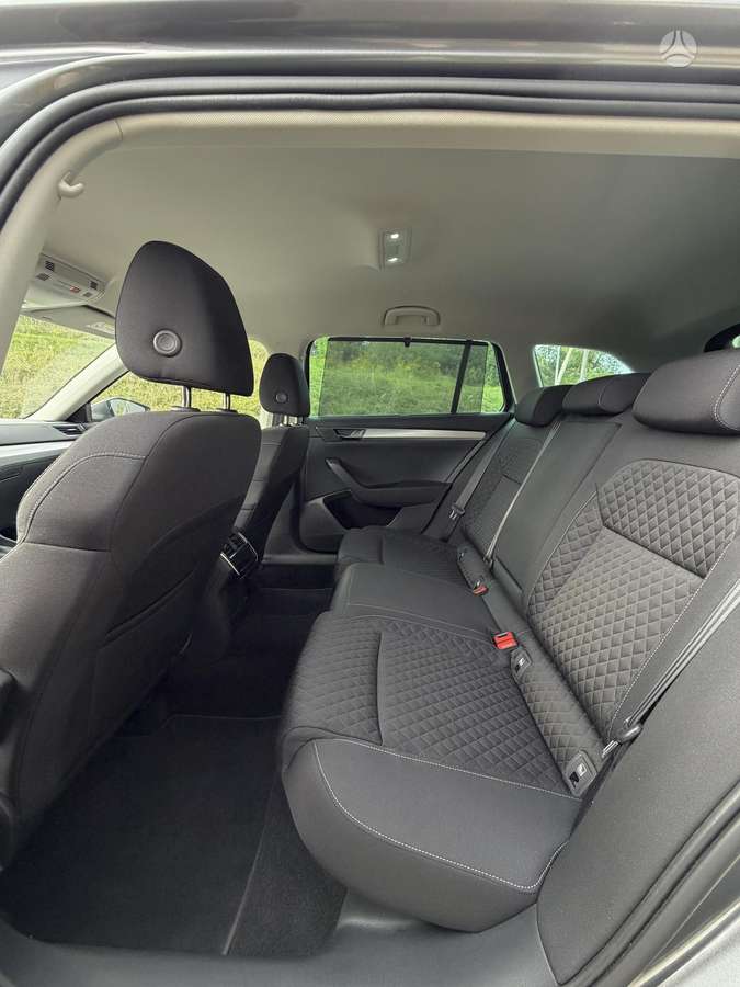 Skoda Superb, hatchback