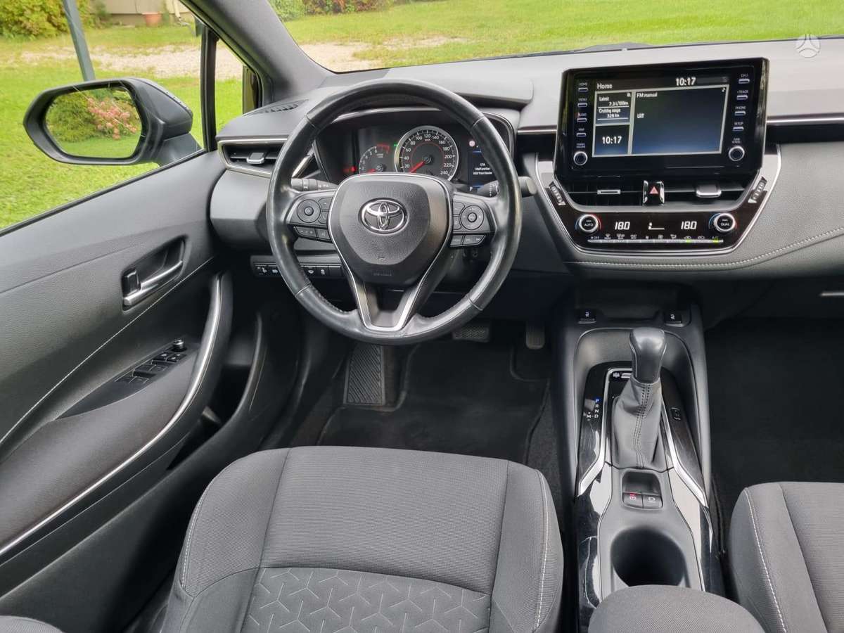 Toyota Corolla - 9