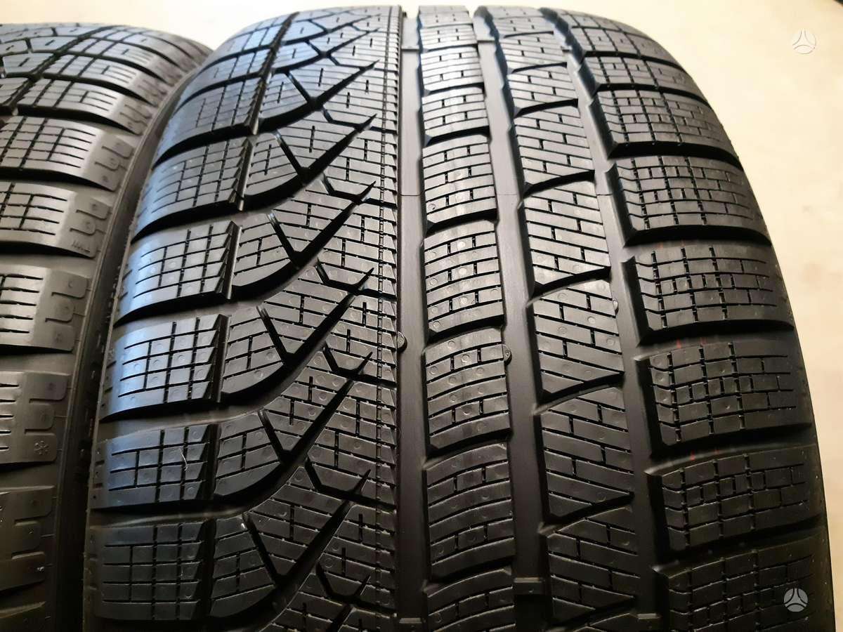 Pirelli 2024m 95% PZero Winter', всесезонные 245/35 R19