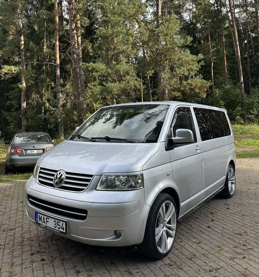 Volkswagen Multivan - 3