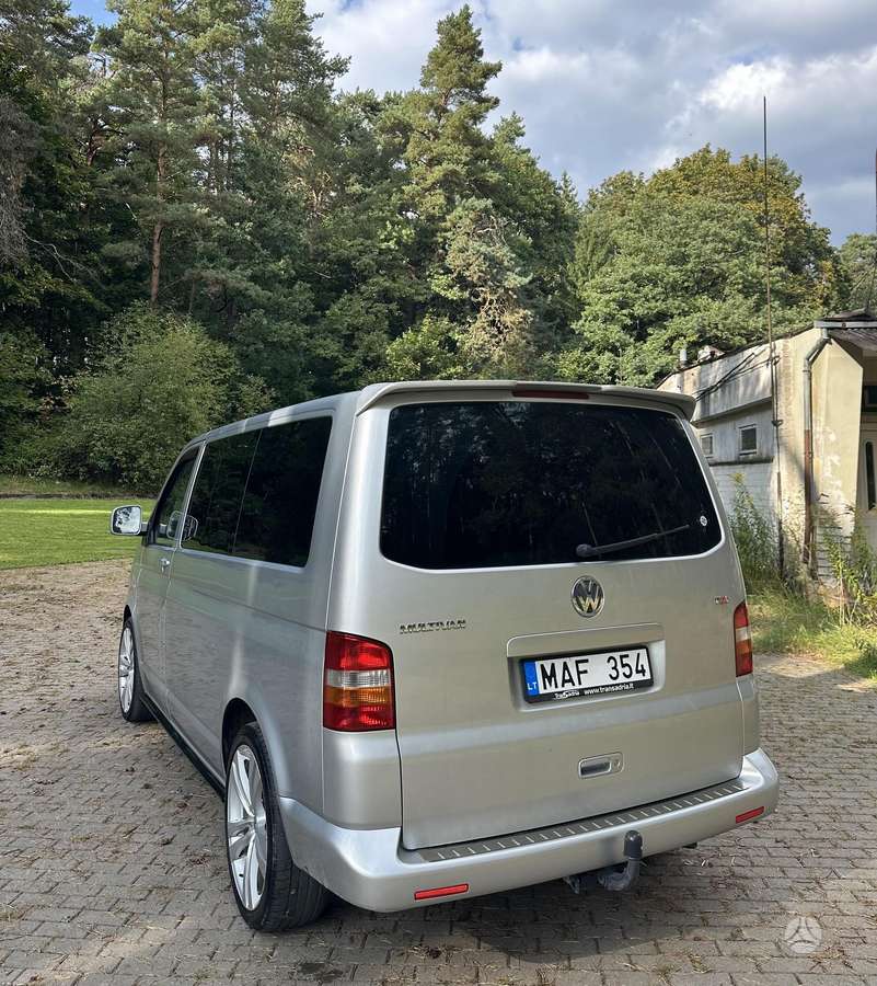 Volkswagen Multivan - 5