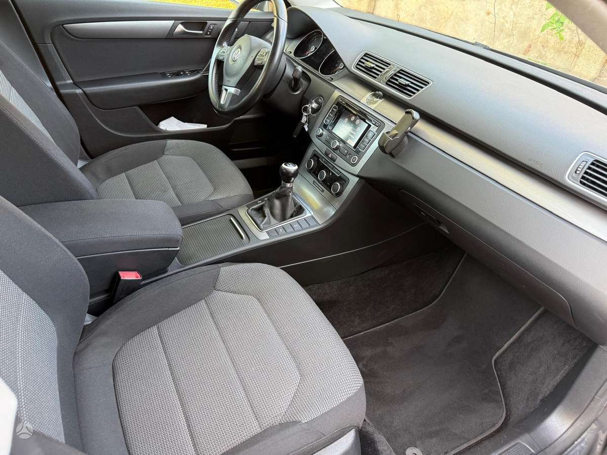 Volkswagen Passat, 1.6 l., Универсал