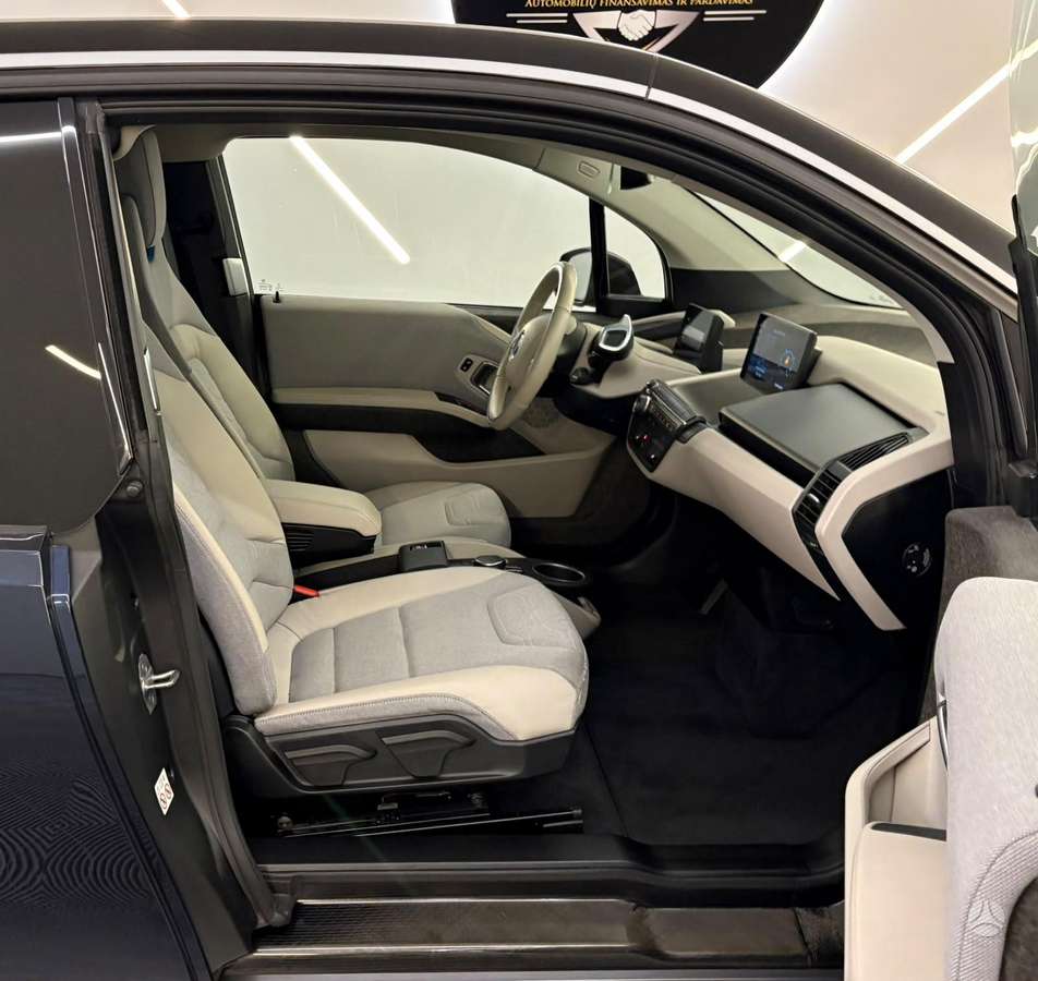 BMW i3, 30 kWh, hatchback