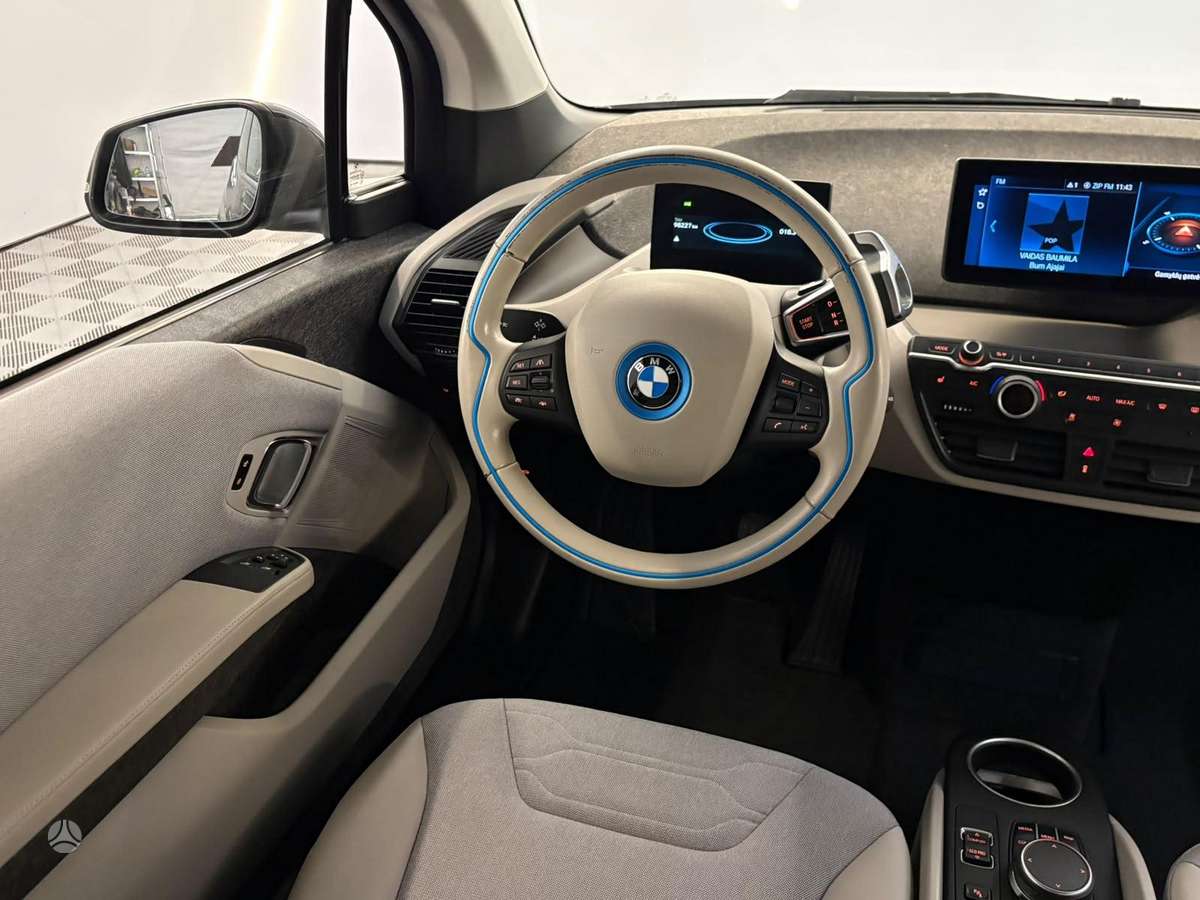 BMW i3, 30 kWh, hatchback
