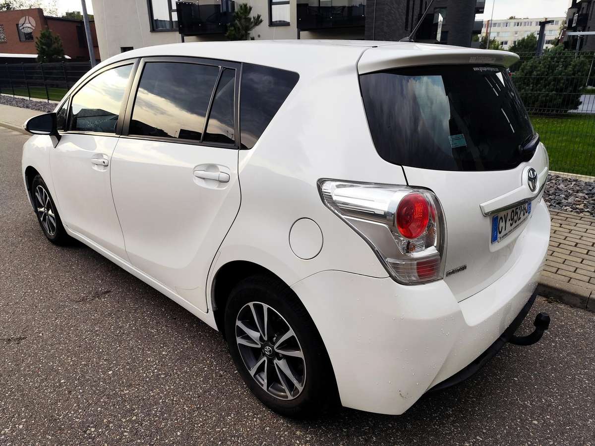 Toyota Verso - 6