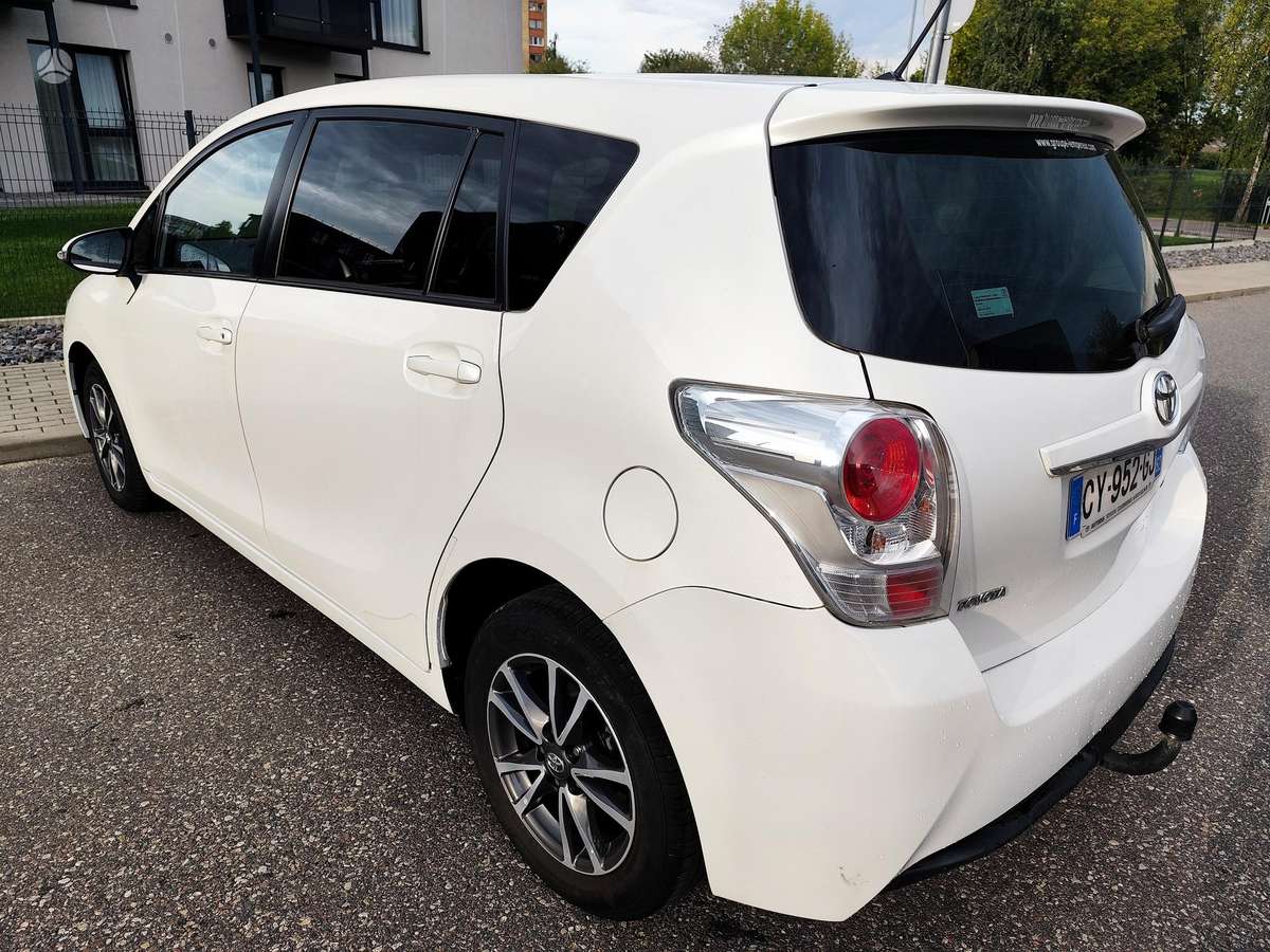 Toyota Verso - 9