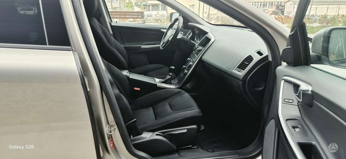 Volvo XC60 - 12