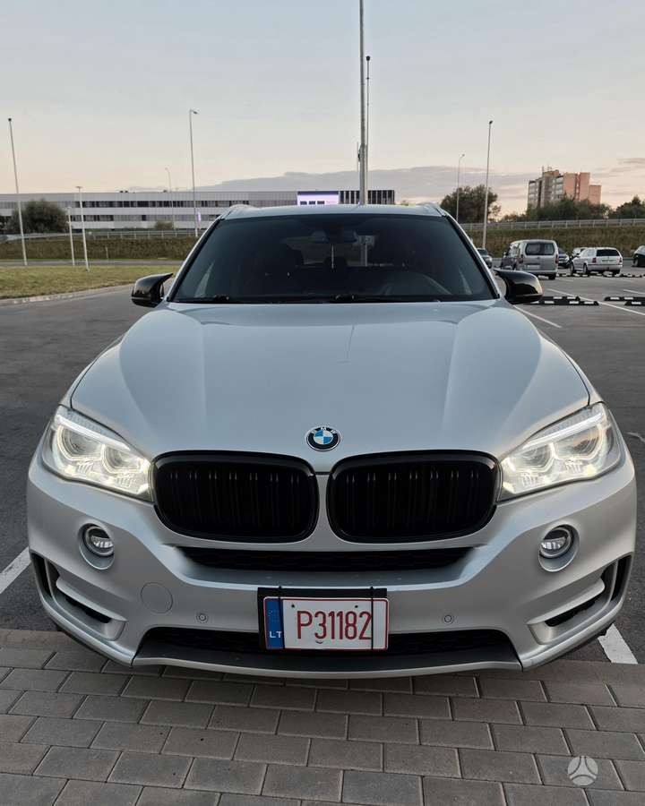 BMW X5 - 2