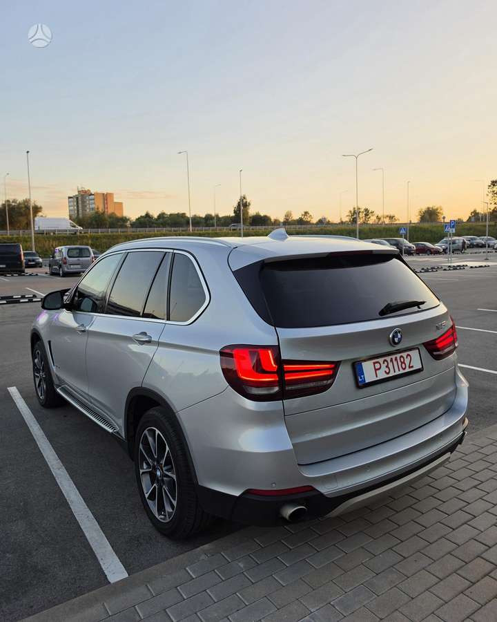 BMW X5 - 6