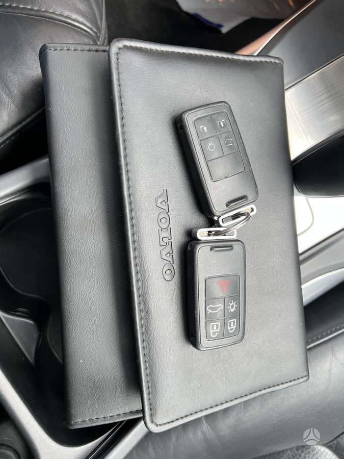 Volvo S80, 2.0 l., Седан
