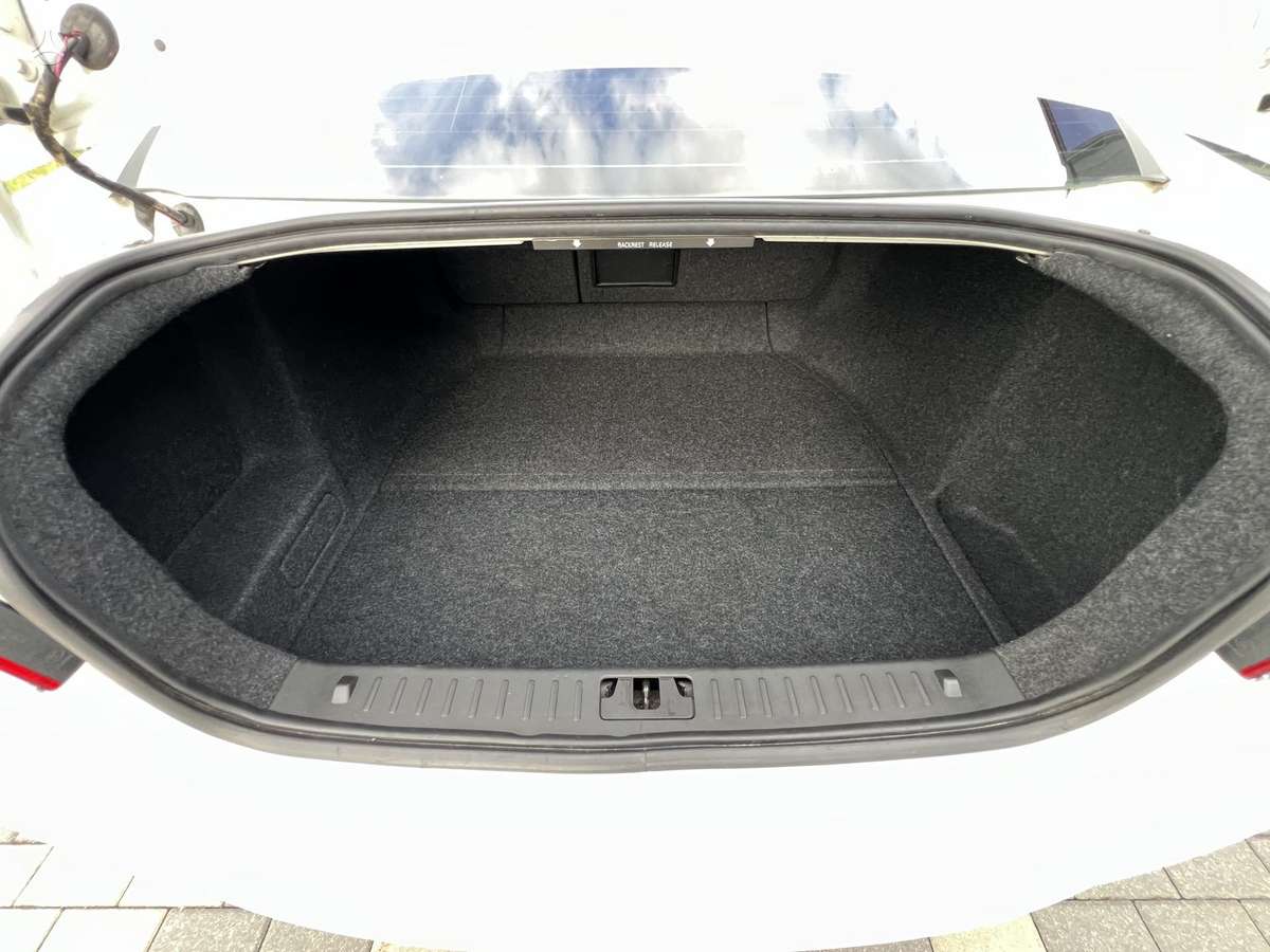 Volvo S80, 2.0 l., Седан