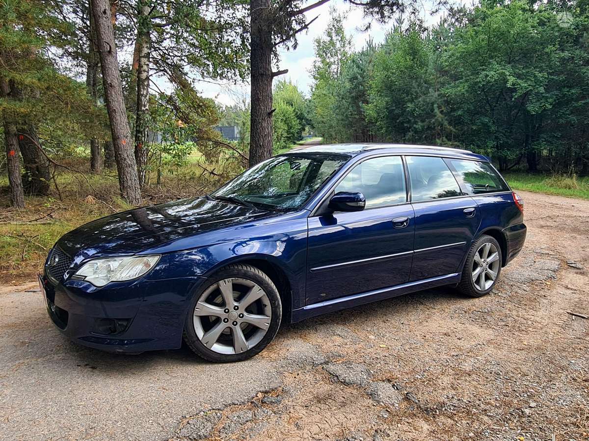 Subaru Legacy - 2