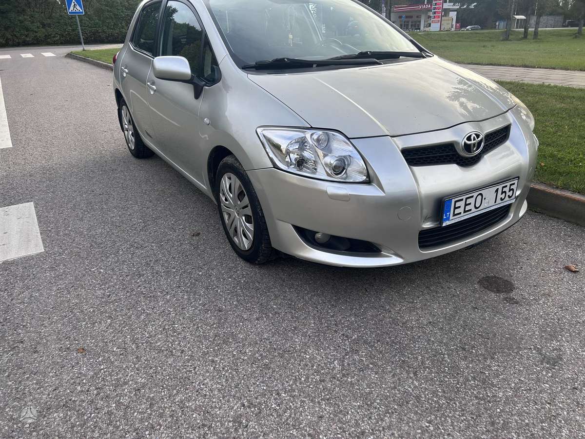 Toyota Auris - 3