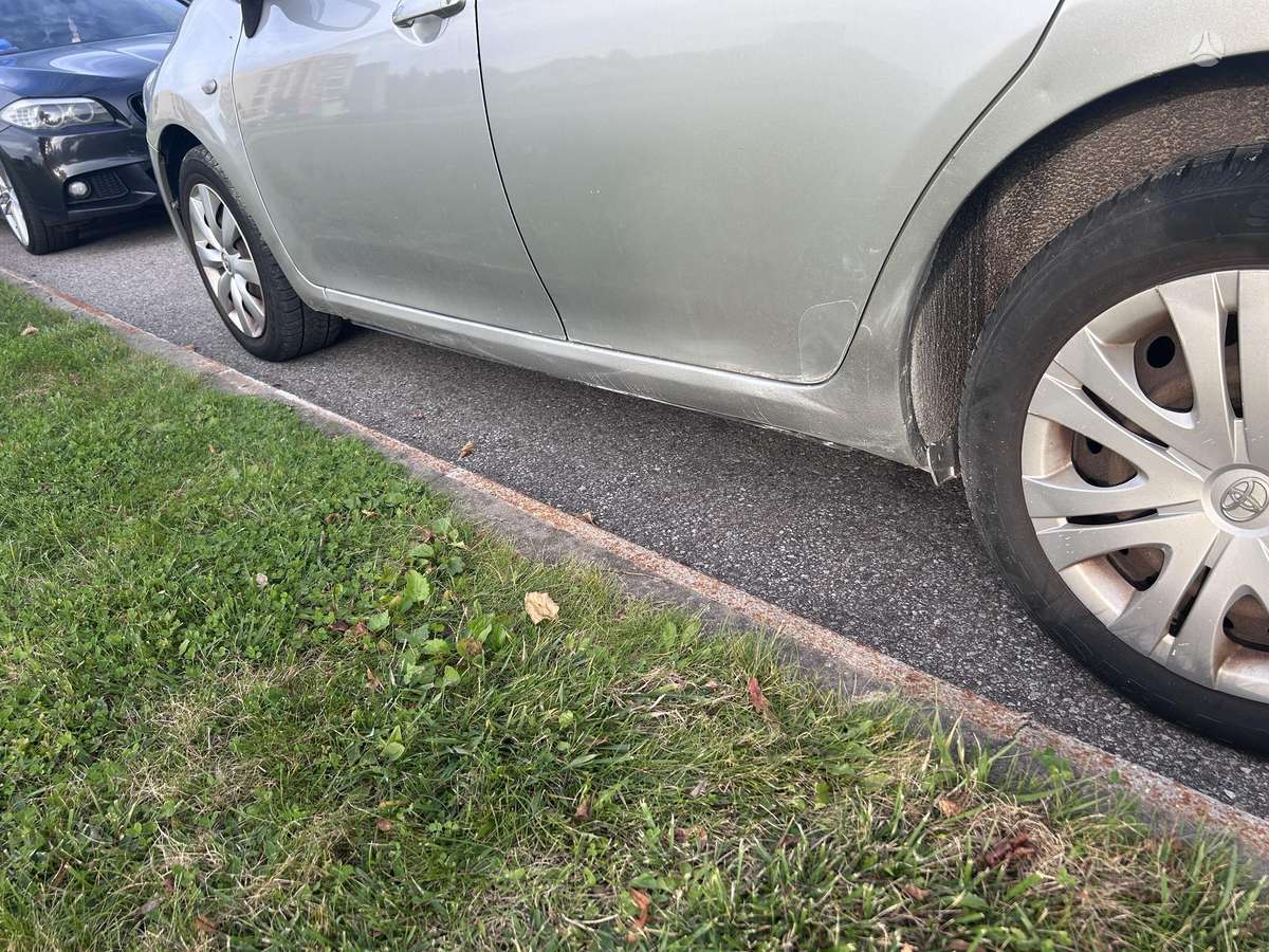 Toyota Auris - 11