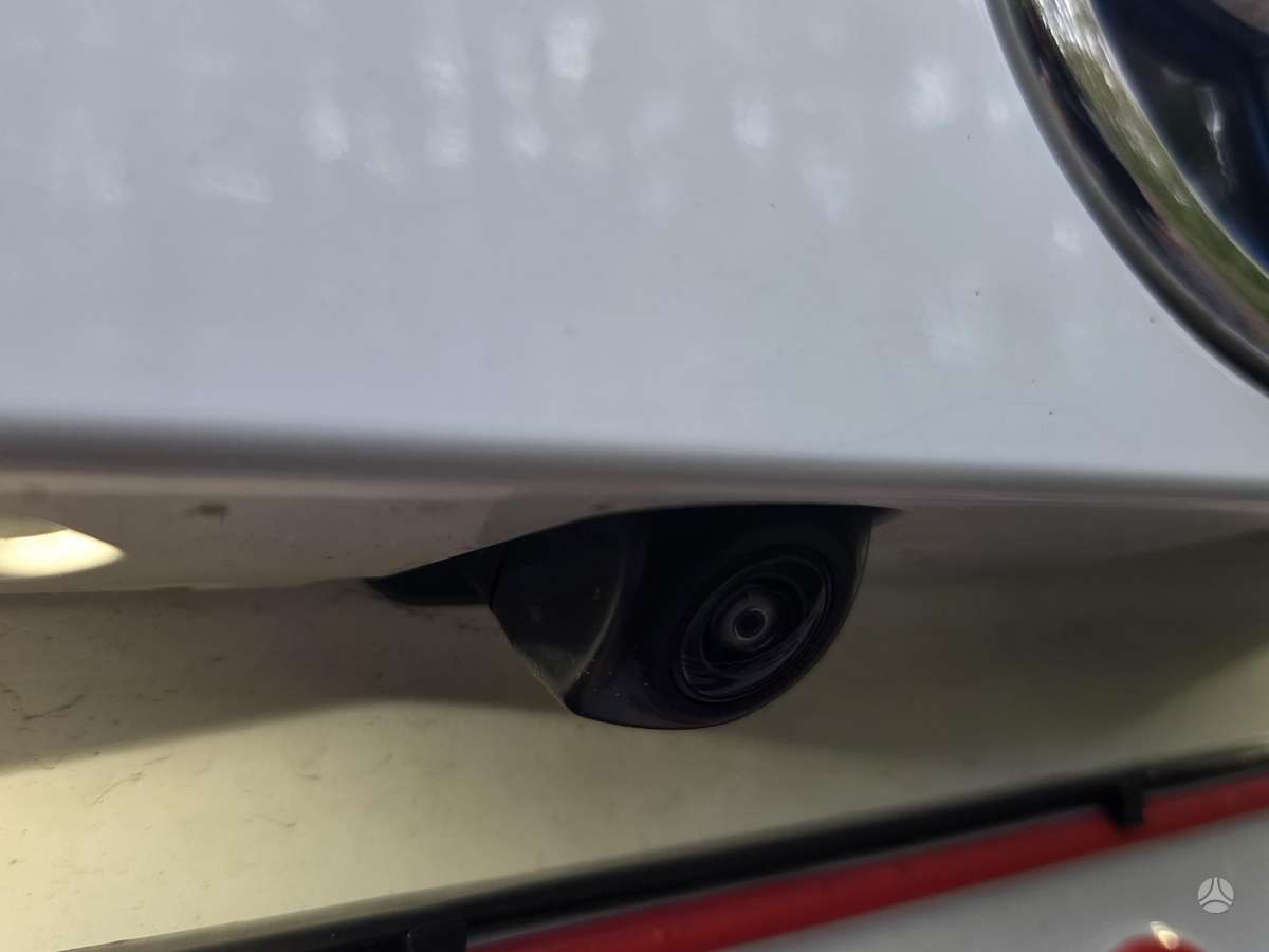 Toyota RAV4 - 11