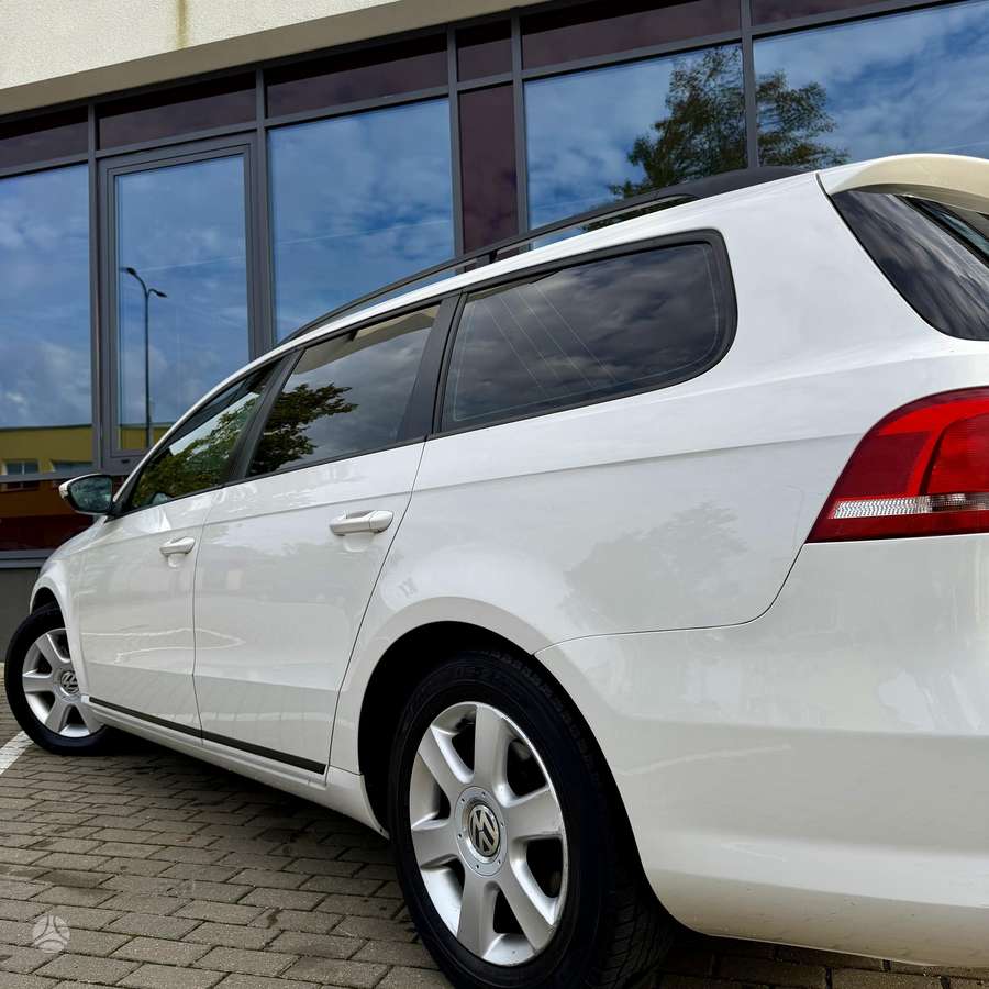 Volkswagen Passat - 7