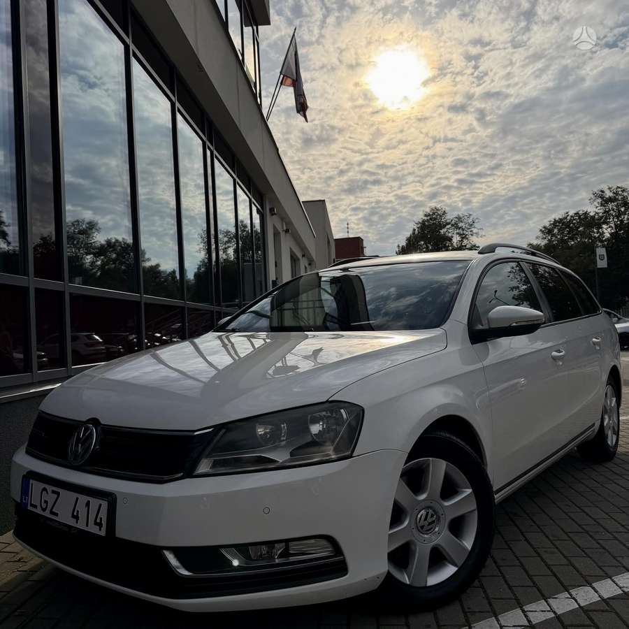 Volkswagen Passat - 10