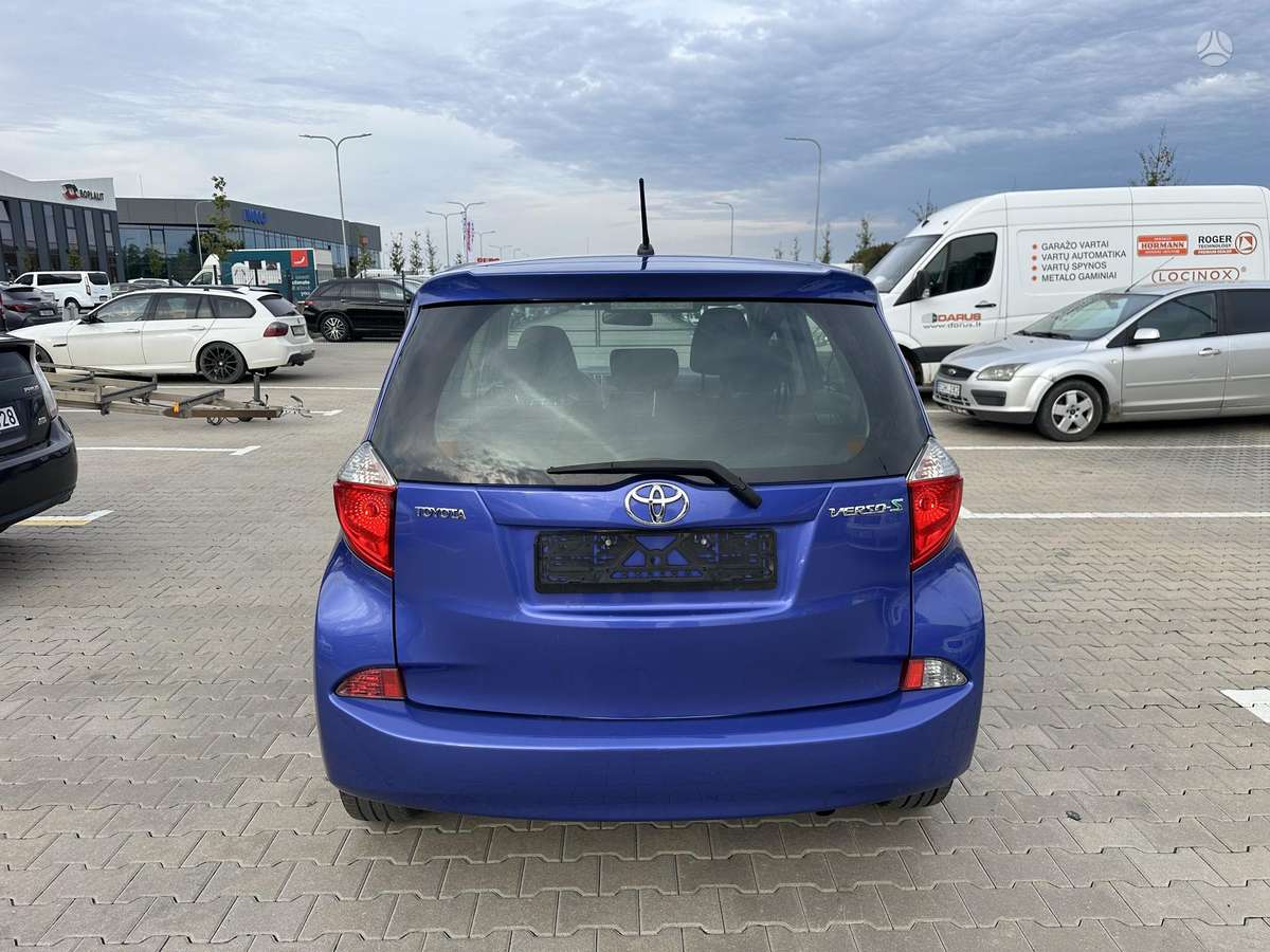 Toyota Verso-S - 5