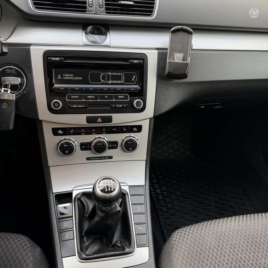 Volkswagen Passat, 2.0 l., Универсал