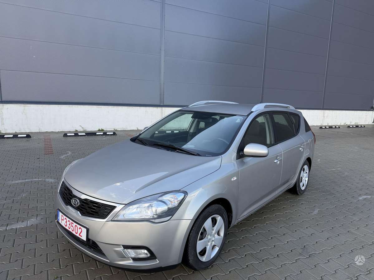 Kia Ceed, 1.6 l., Универсал