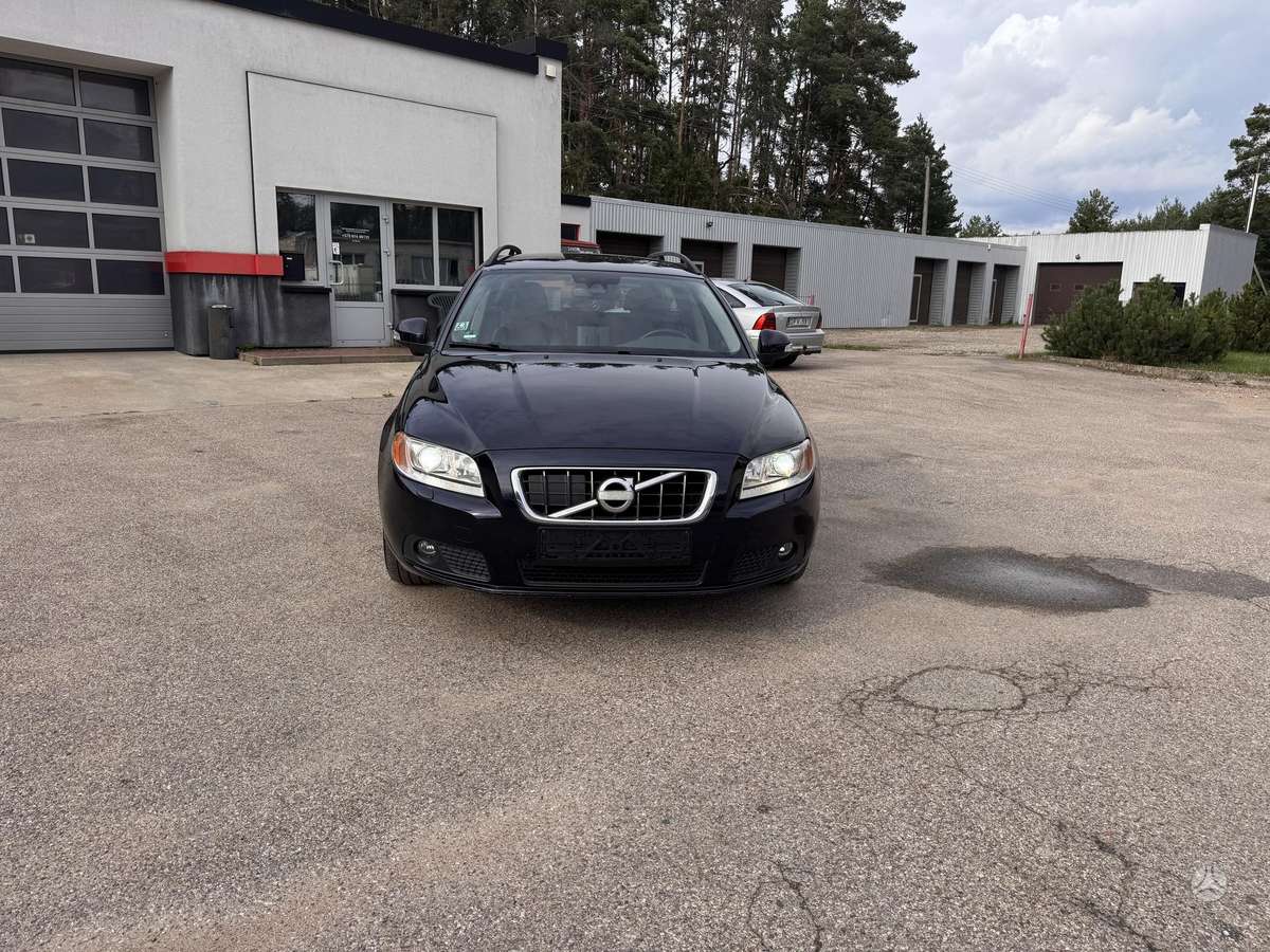 Volvo V70, 2.0 l., wagon