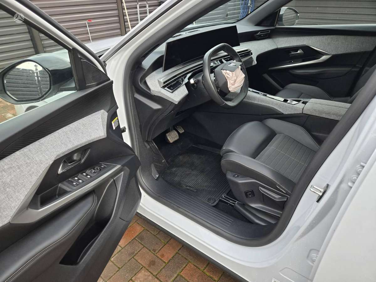 Peugeot 5008 - 9