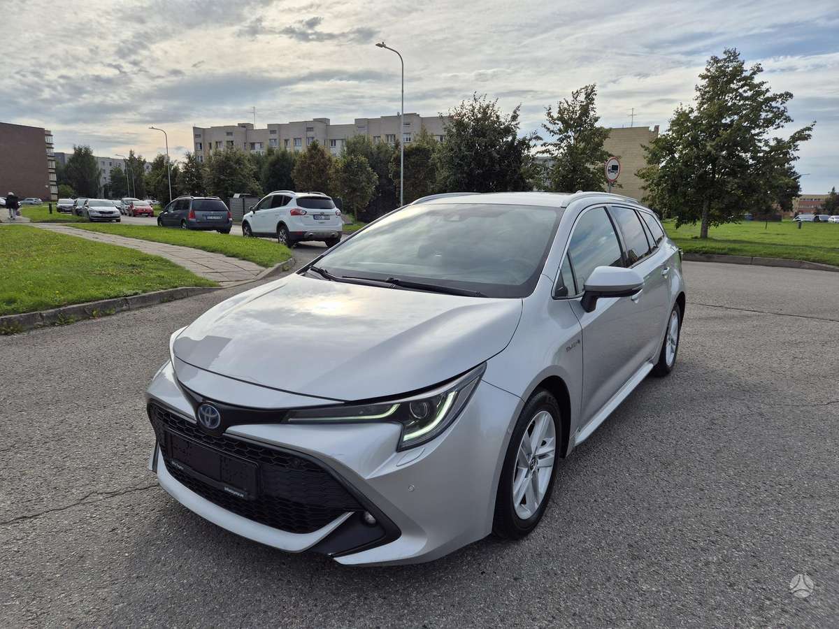 Toyota Corolla - 1